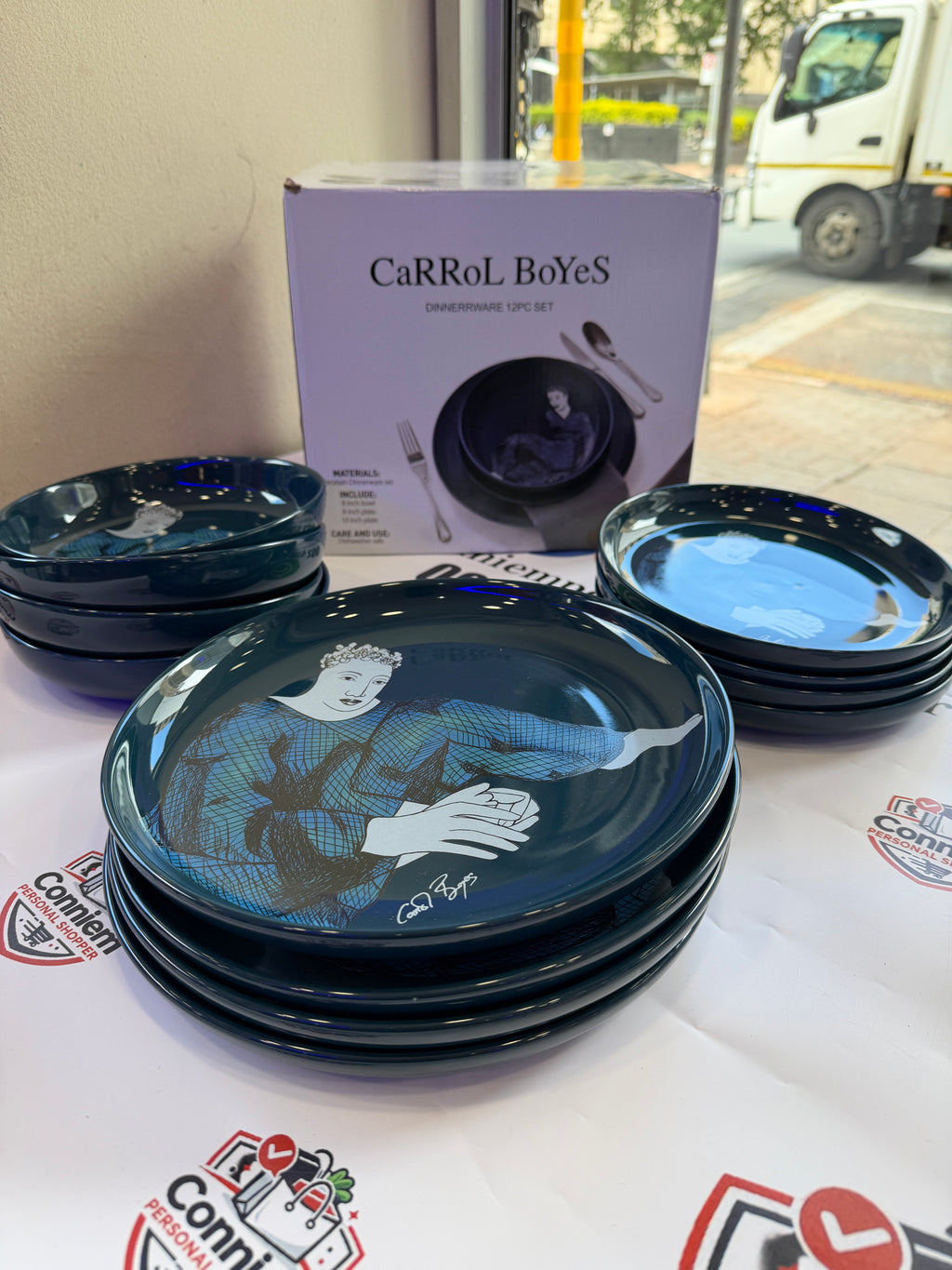 Carrol Boyes Dinnerware 12 PC set